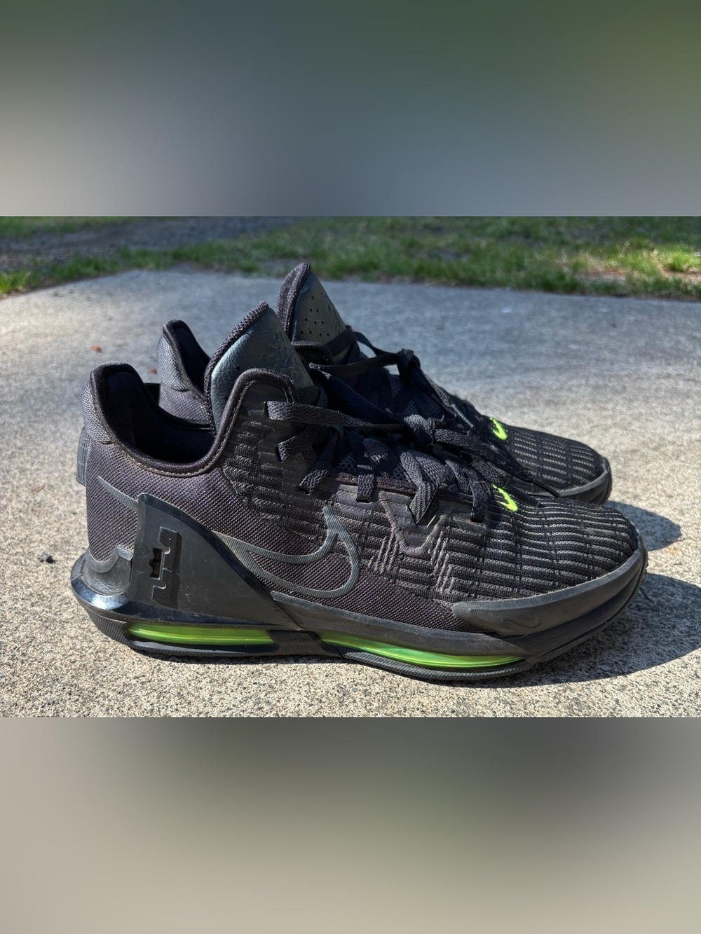 Nike LeBron Witness 6 ‘Black Anthracite Volt’ Men’s Size 10.5